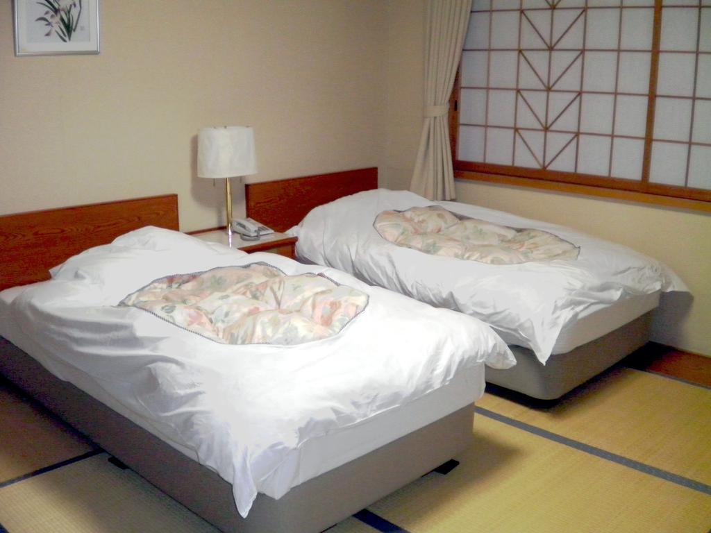 Watarase Onsen Hotel Yamayuri Hongu Extérieur photo