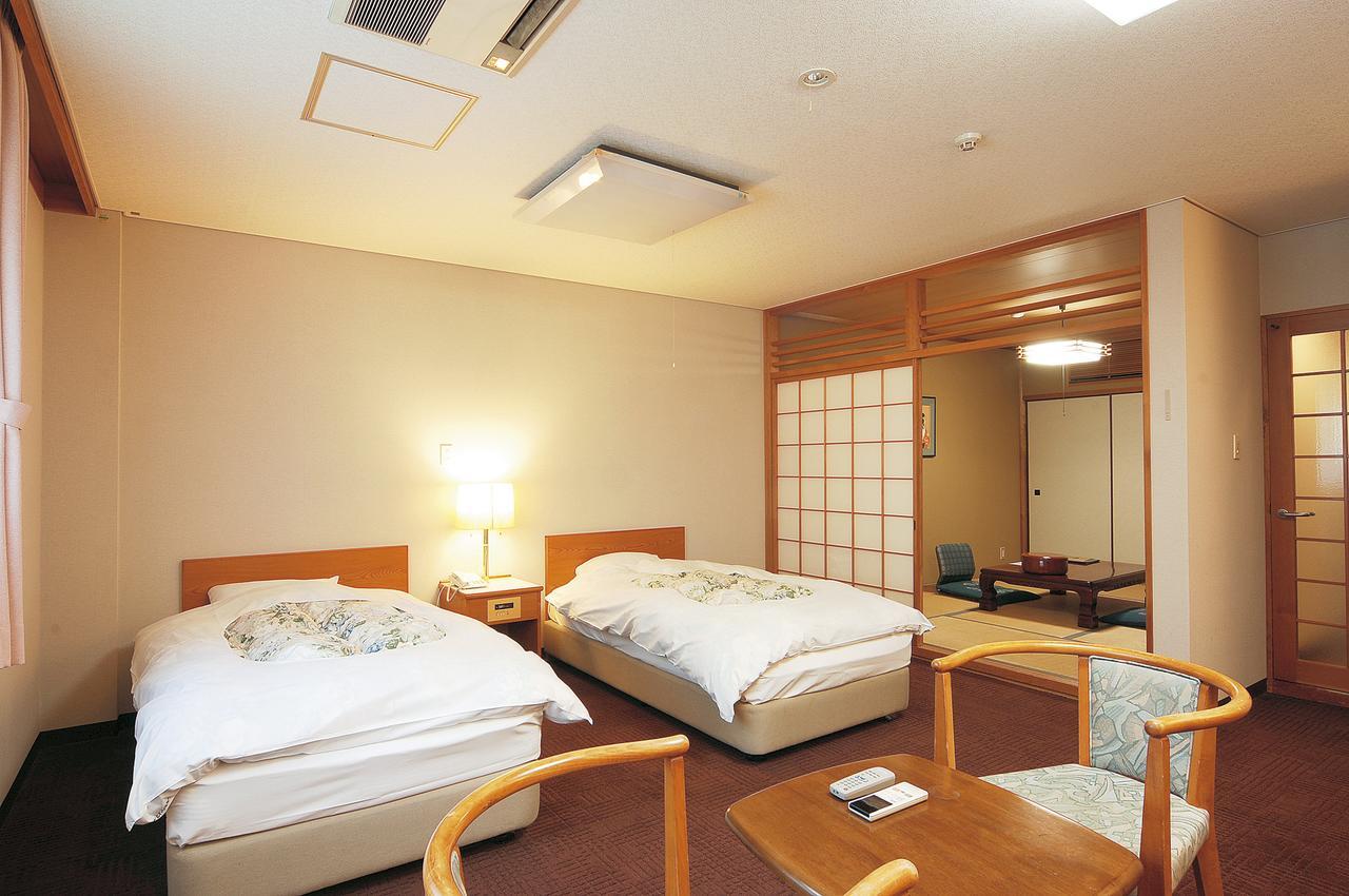 Watarase Onsen Hotel Yamayuri Hongu Extérieur photo